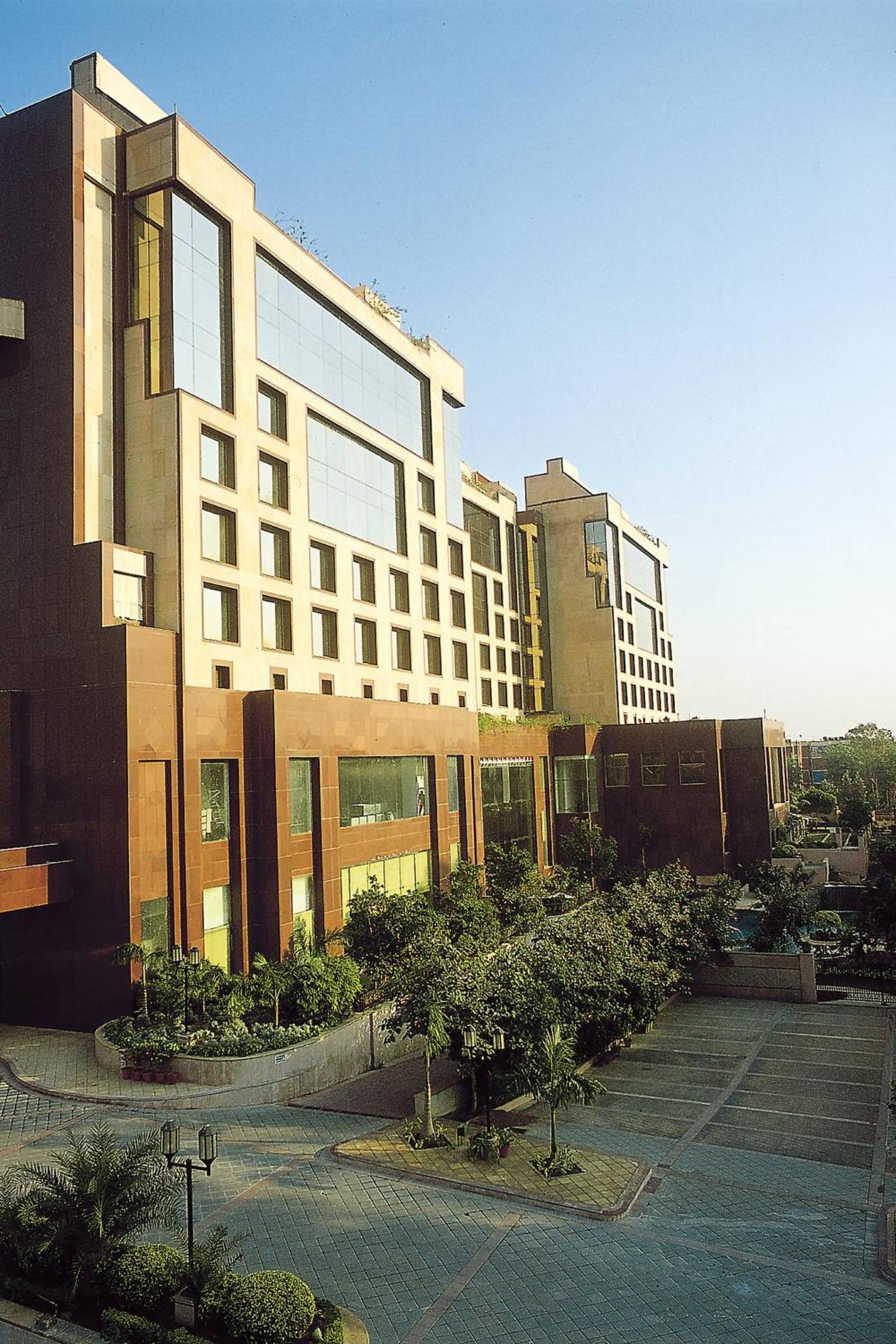 Sheraton New Delhi Hotel Exterior photo