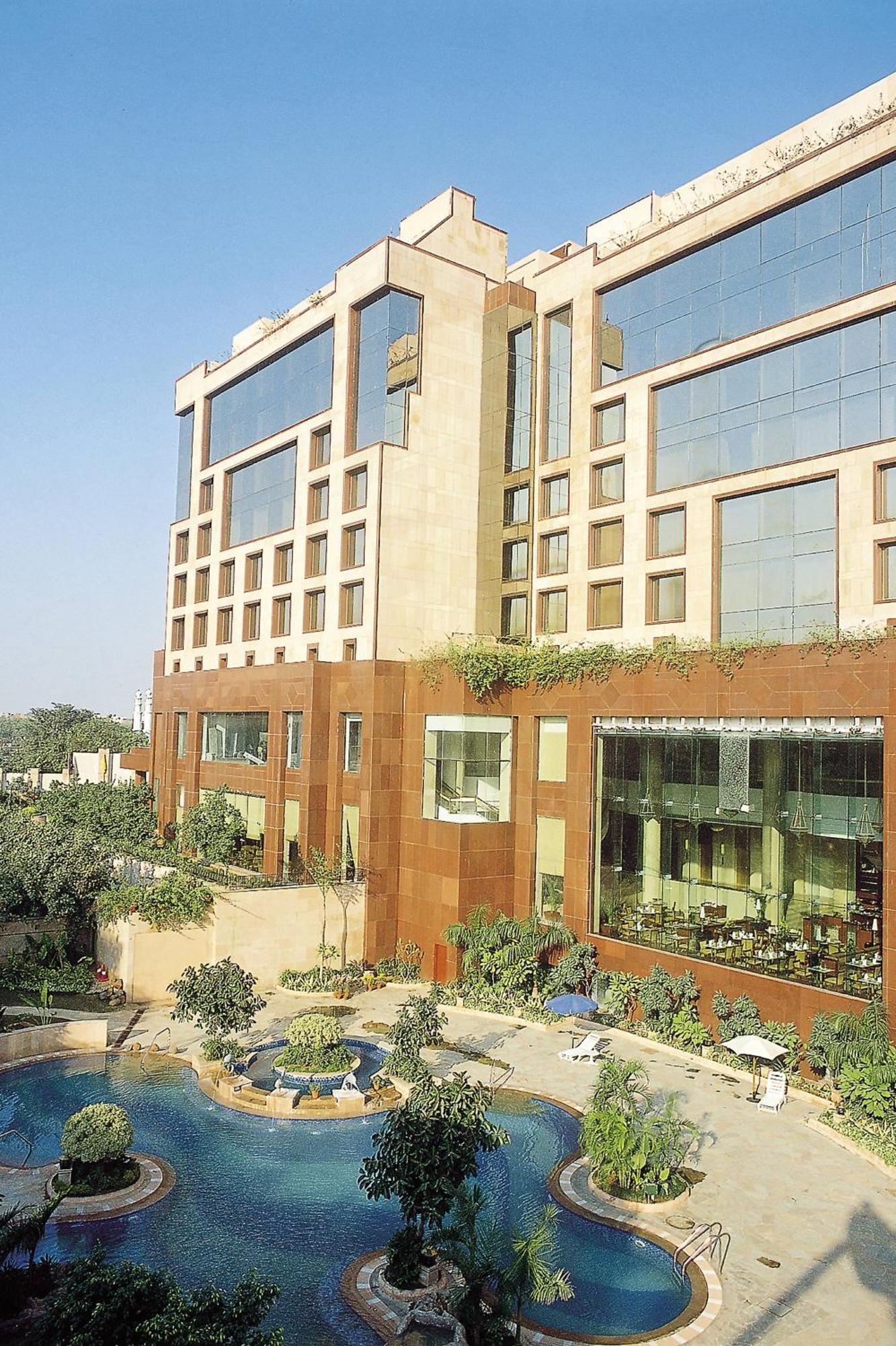 Sheraton New Delhi Hotel Exterior photo